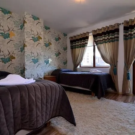 아파트 Cosy 3-Bedroom Top Floor Maisonette In Predela 2 반스코